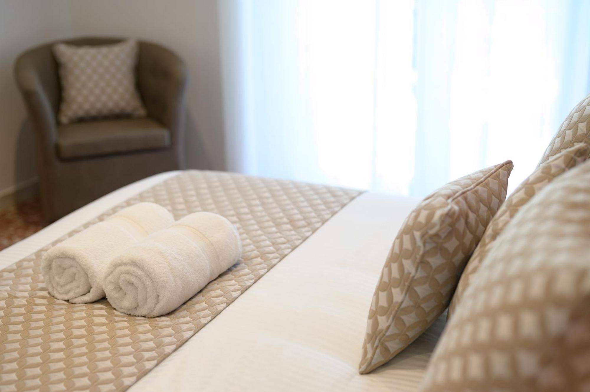 Luxury Suite-Metro Malatesta Ρώμη Εξωτερικό φωτογραφία